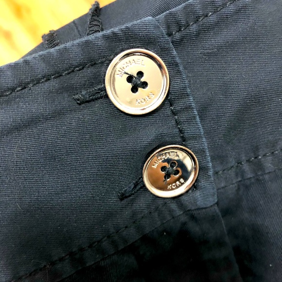MICHAEL KORS | navy Bermuda shorts - Picture 4 of 5